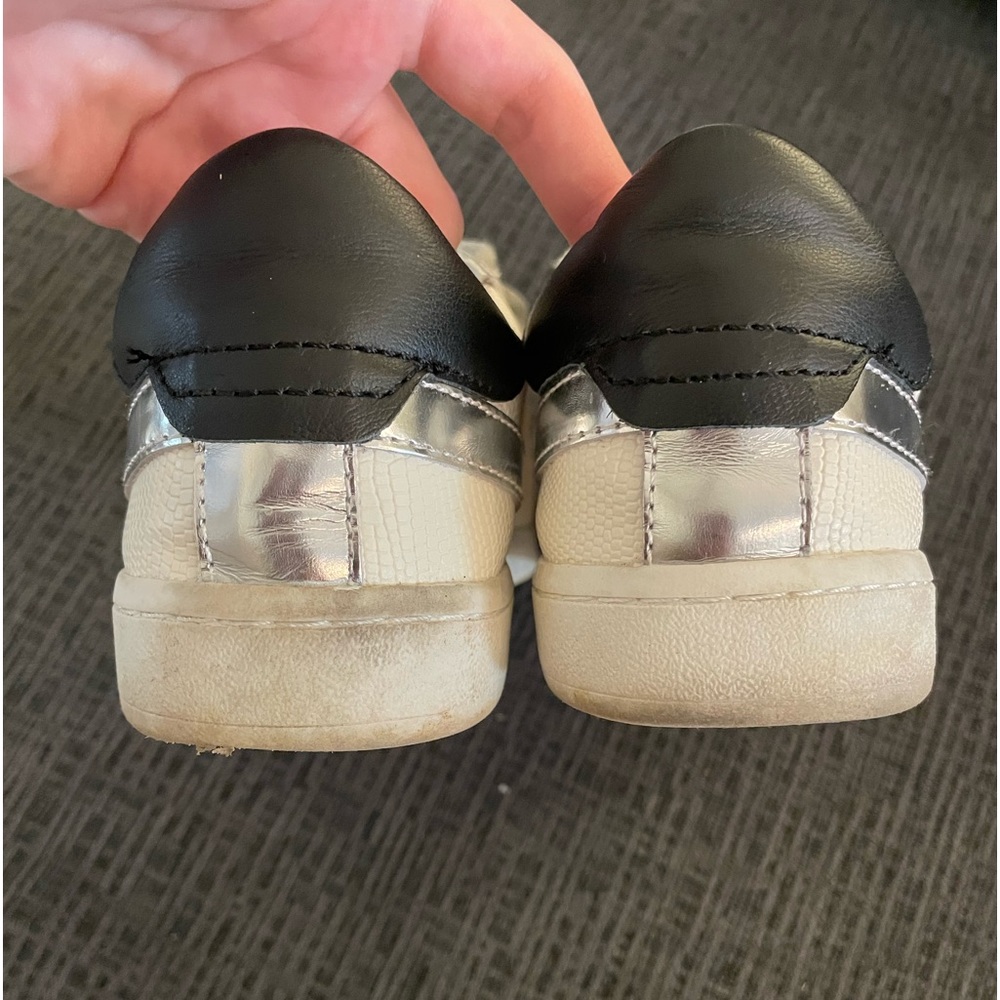 Dolce Vita Zina Sneakers - Picture 3 of 4